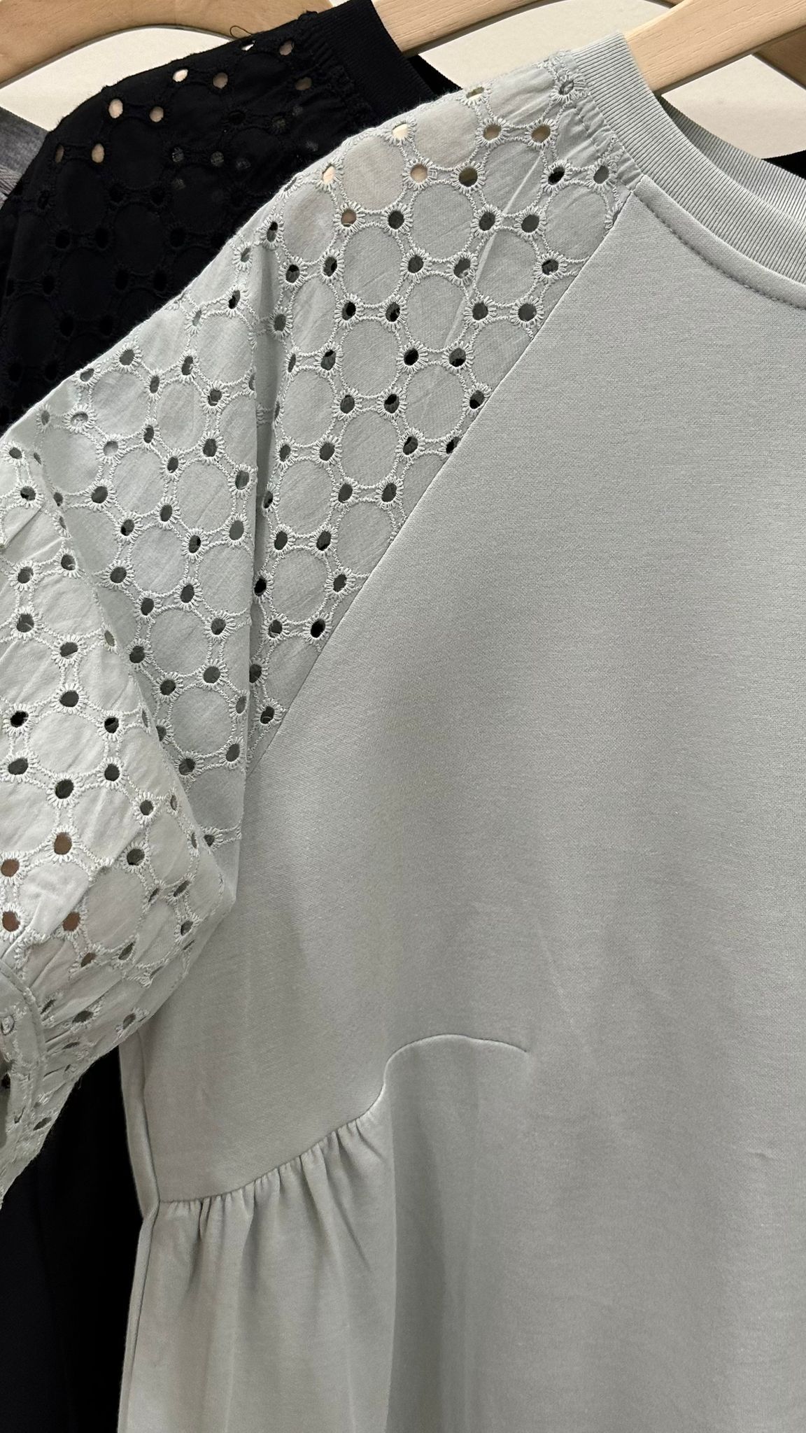 (D4646)Top