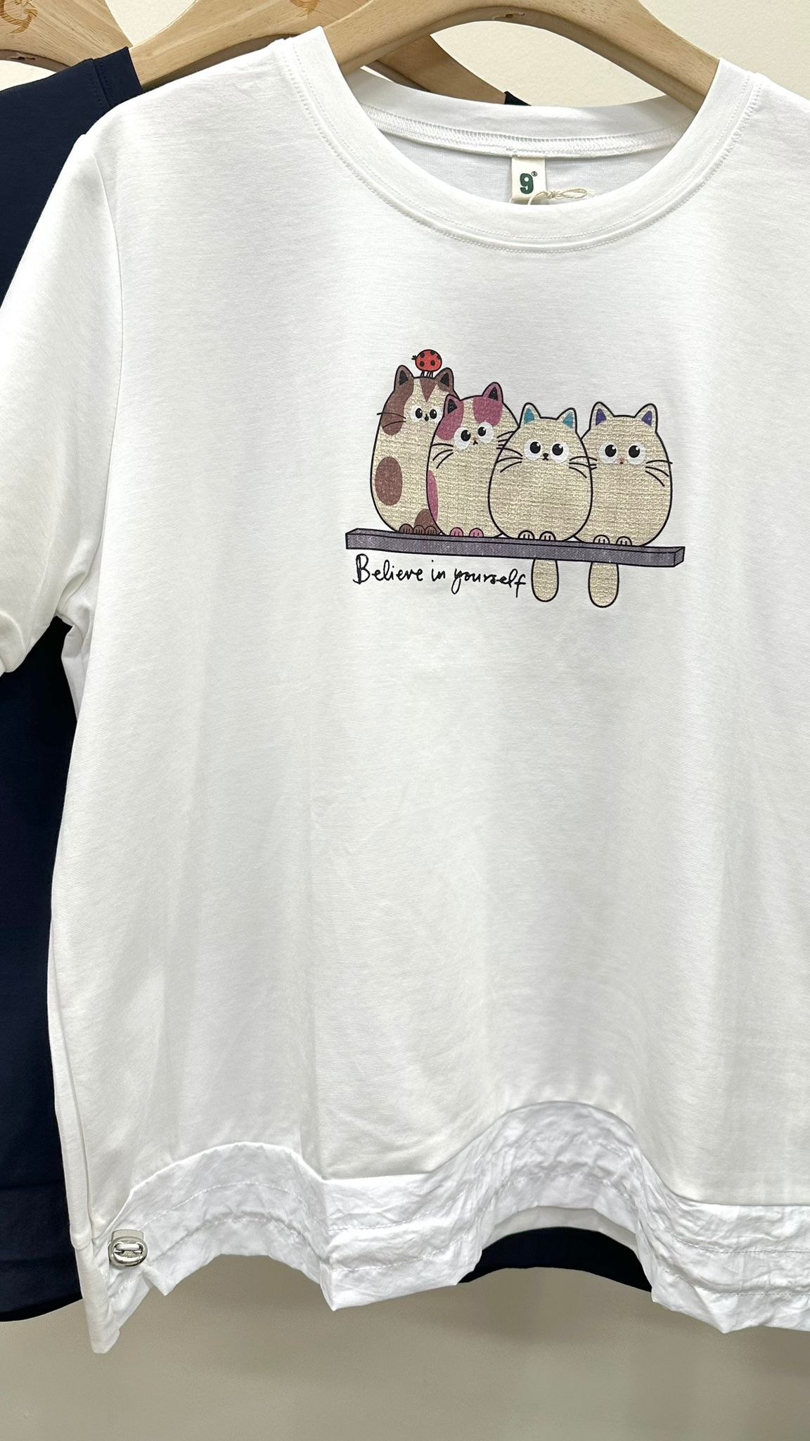 (D4649)Top