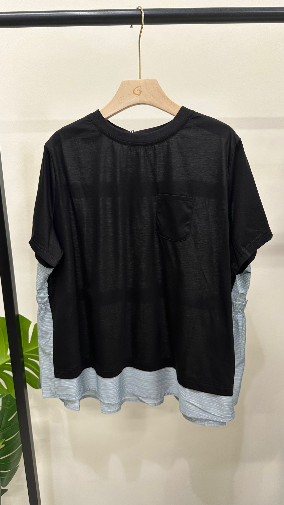 (D4652)Top