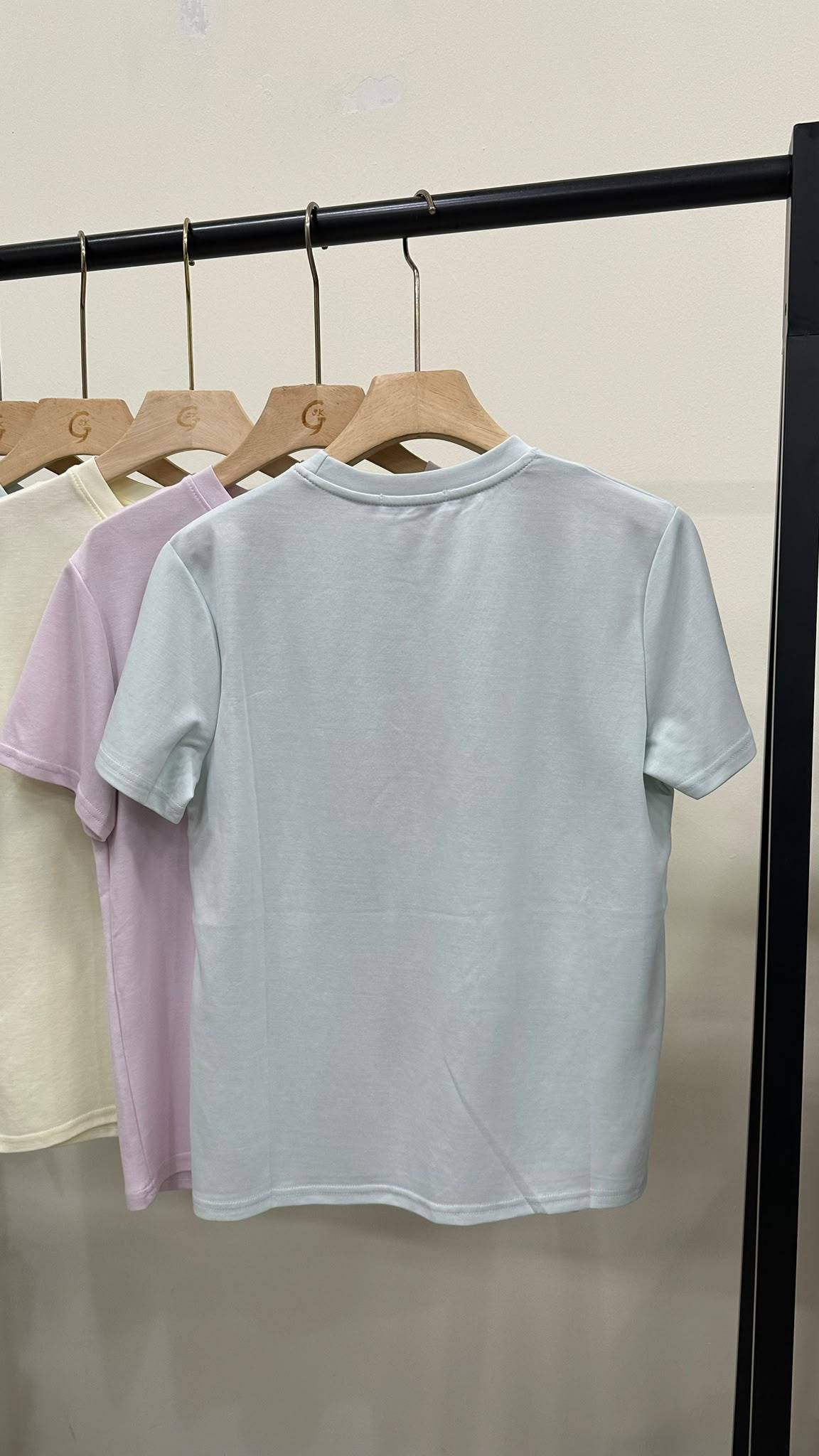 (D4671)Top