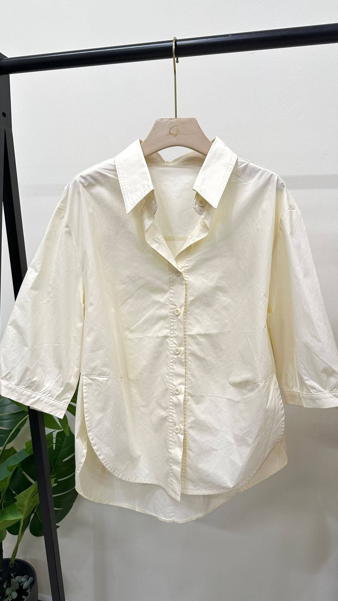 (D4687)Top
