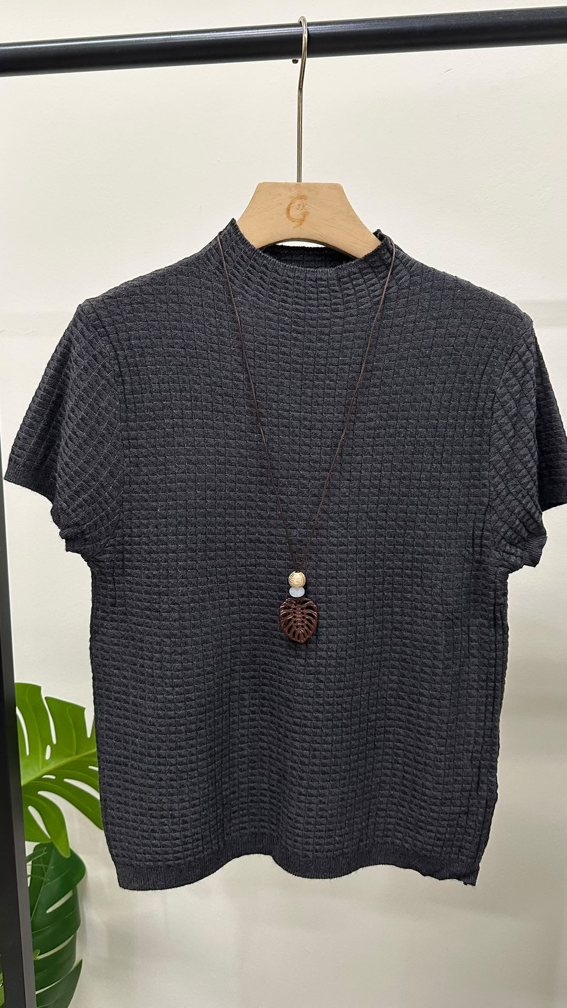 (D4692)Knitted Top