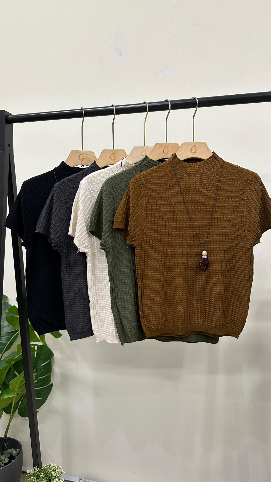 (D4692)Knitted Top