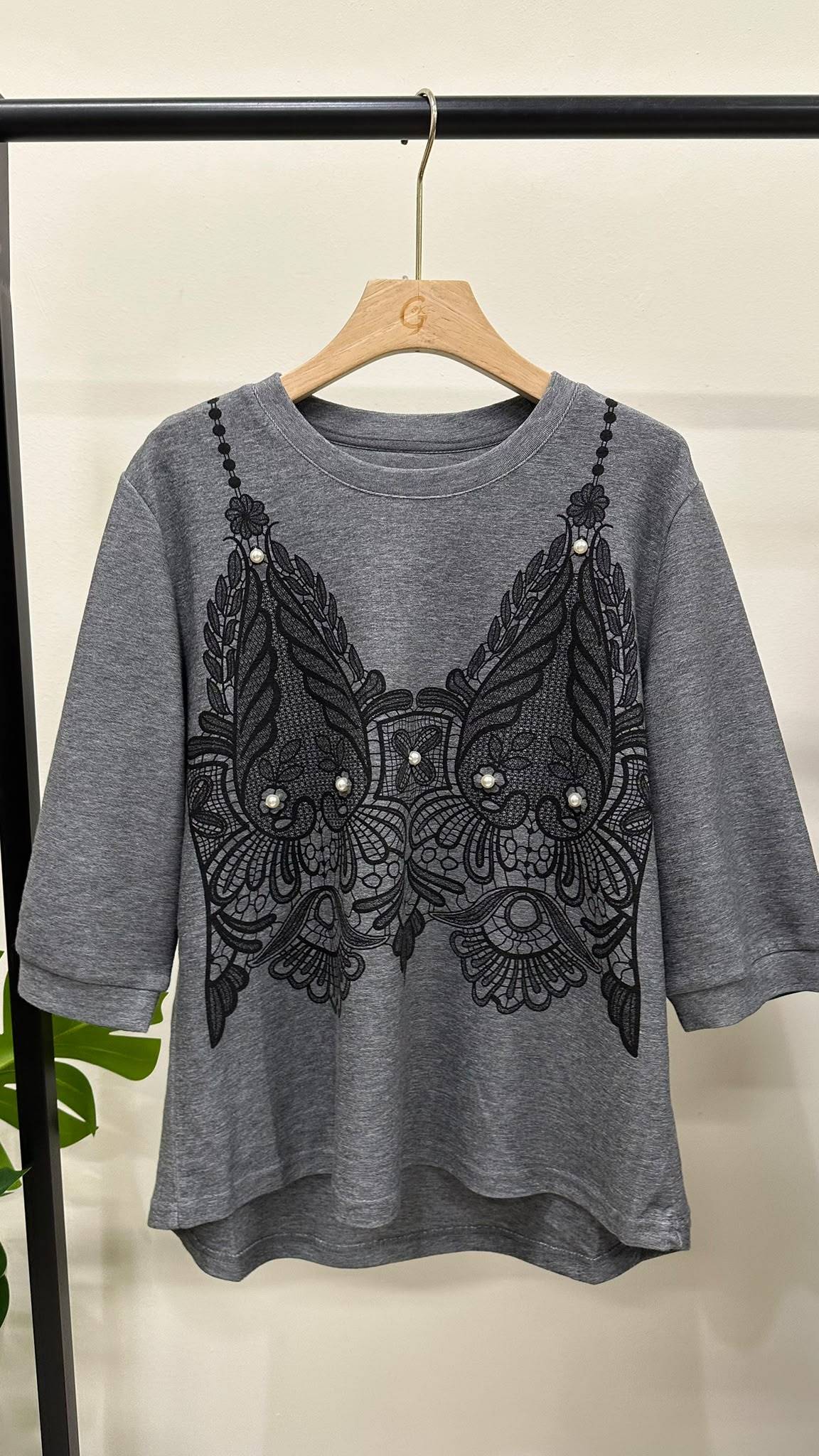 (D4701)Top