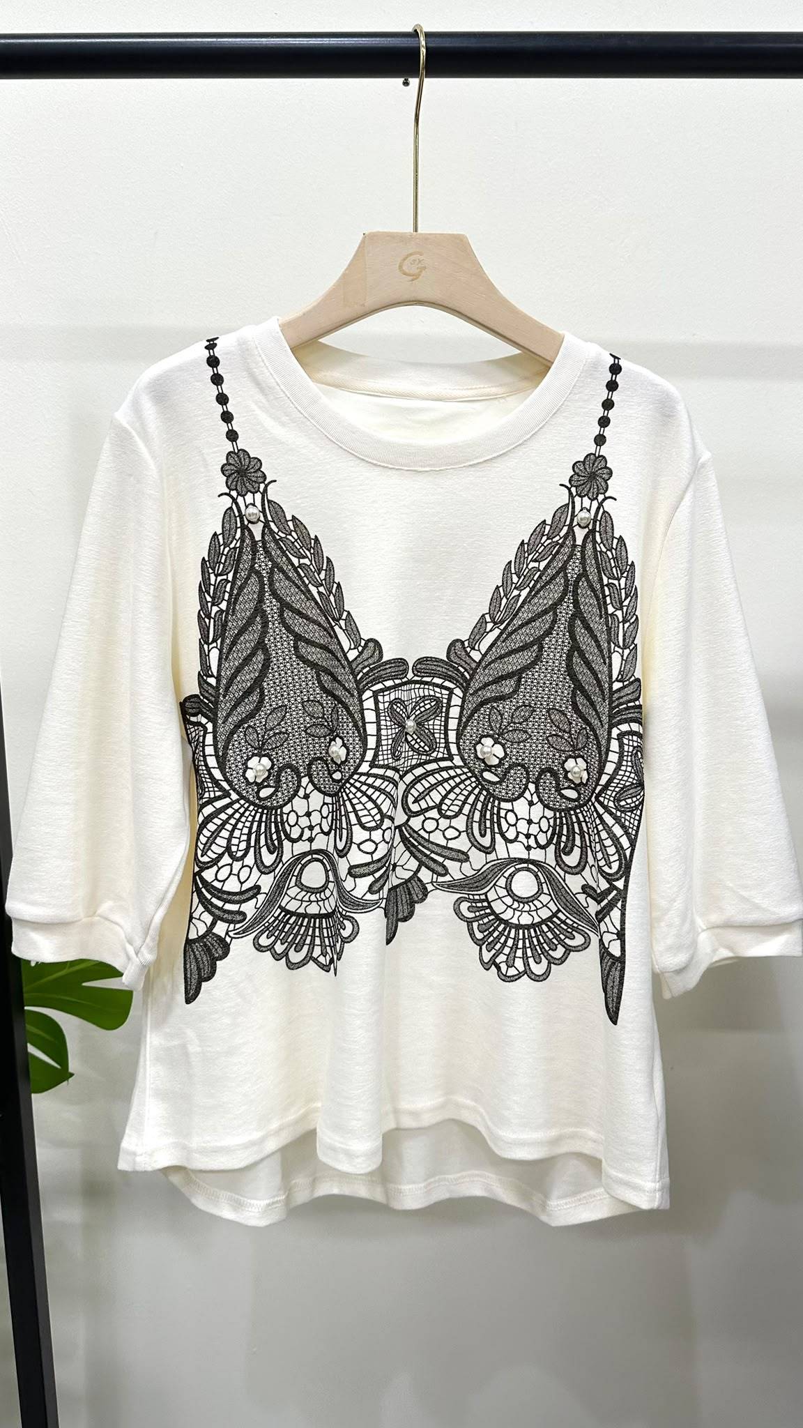 (D4701)Top