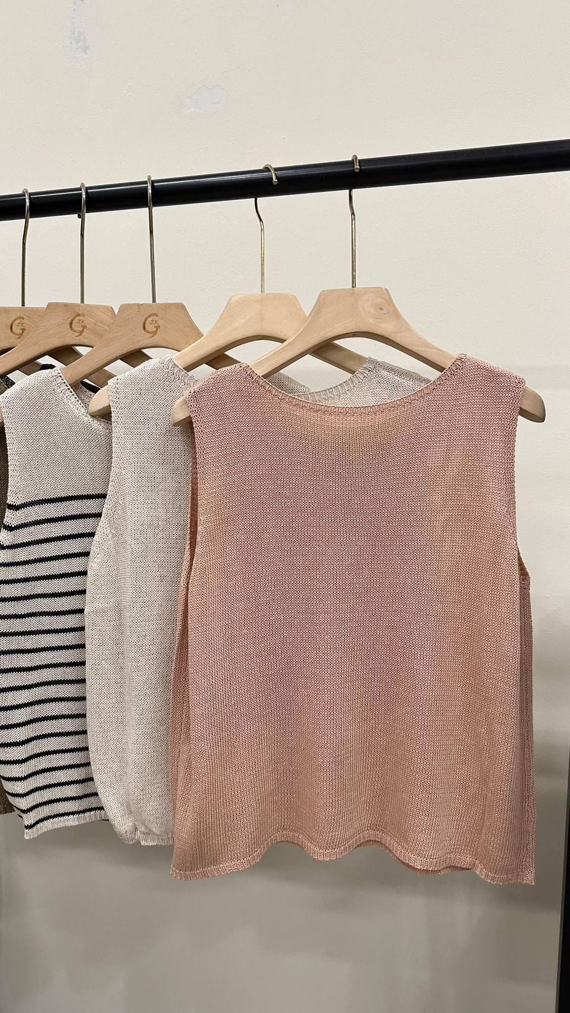 (D4723)Knitted Top