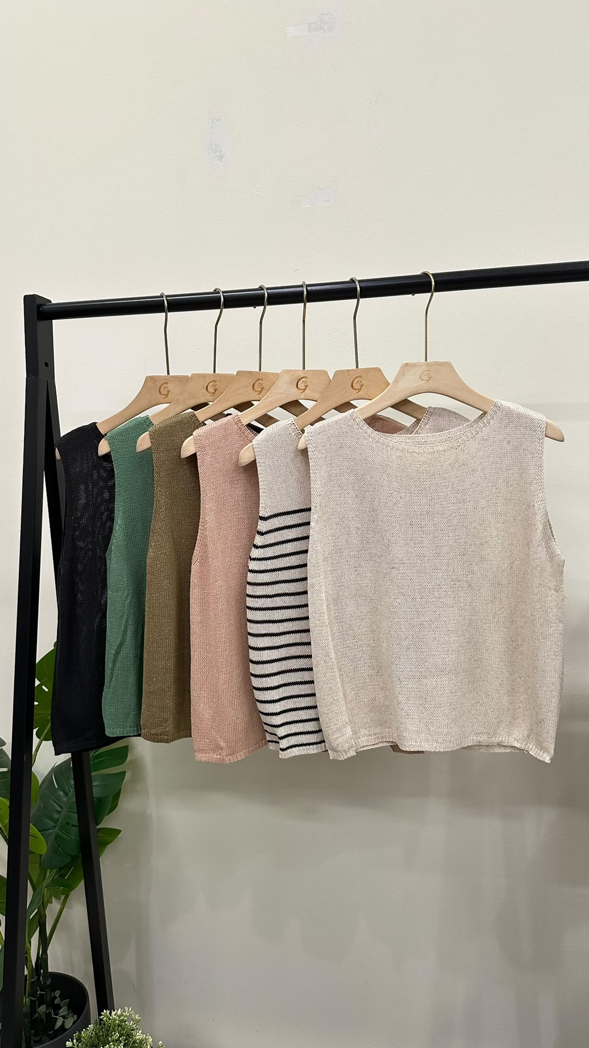 (D4723)Knitted Top