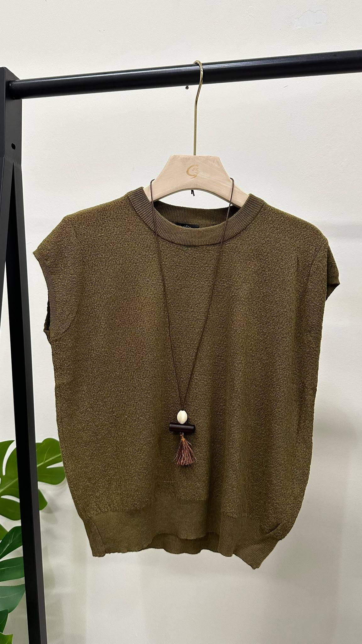 (D4737)Knitted Top