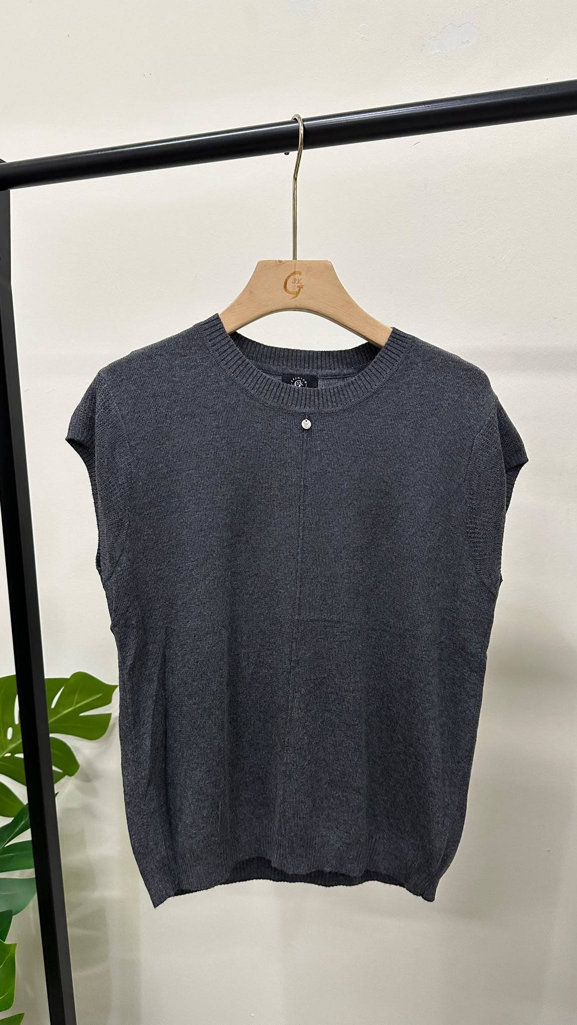(D4738)Knitted Top