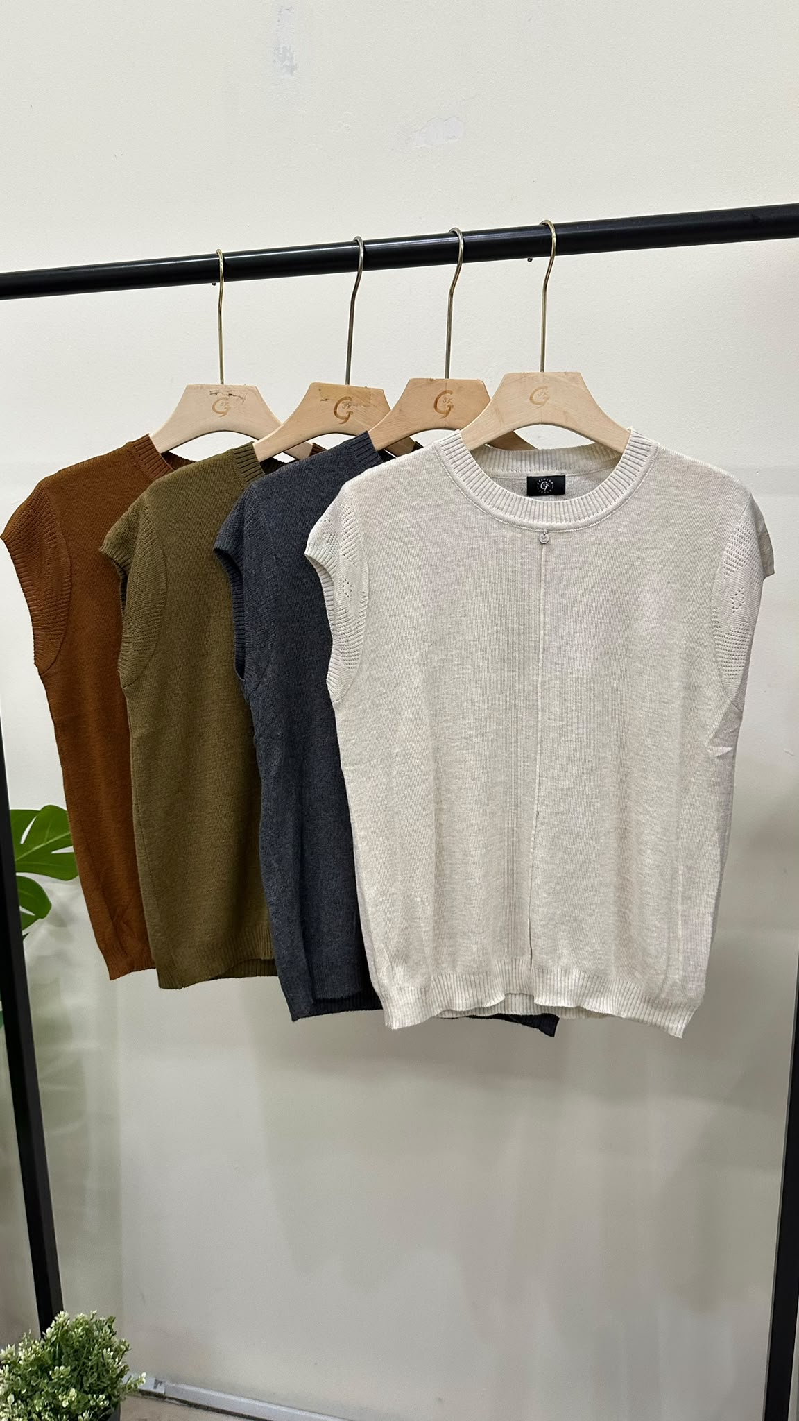 (D4738)Knitted Top