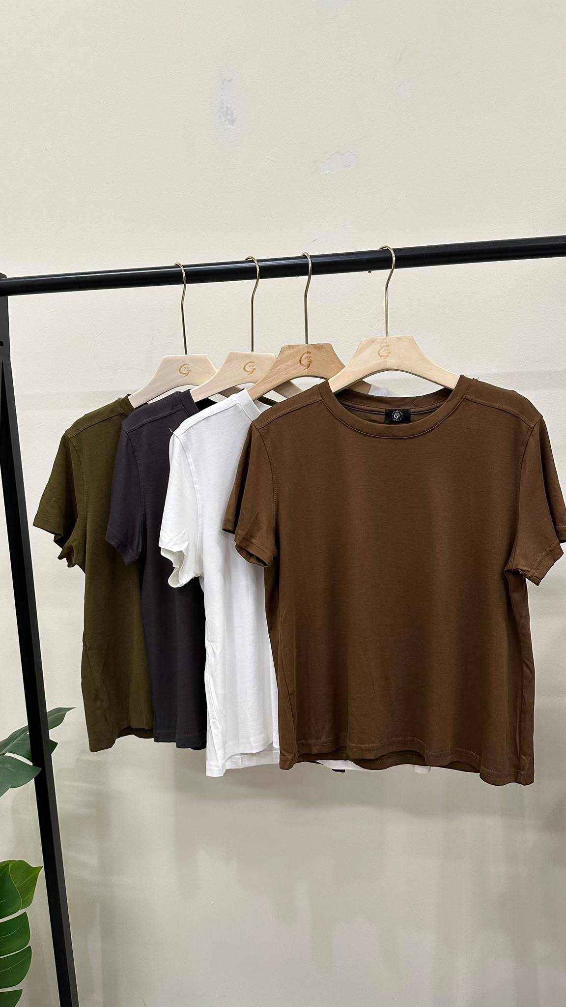 (D4745)GSK F.S Top