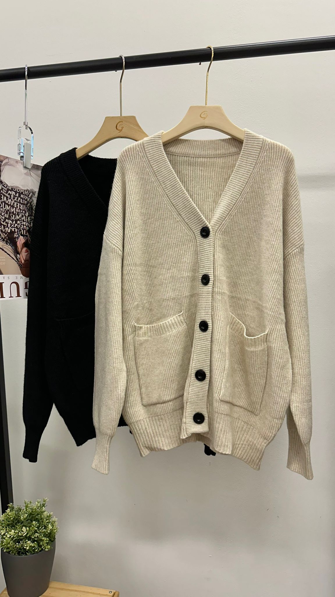 (D5)Knitted Cardigan