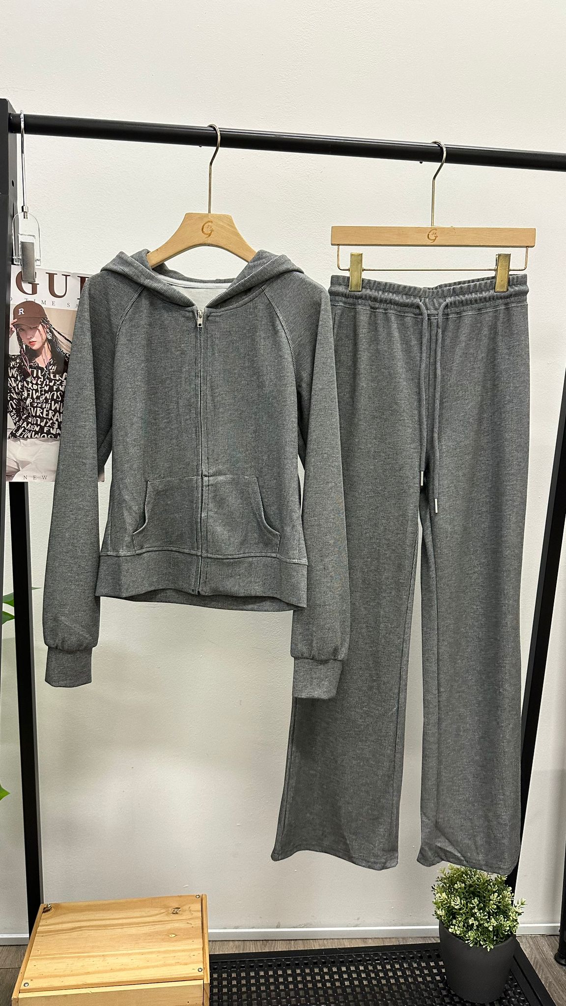 (D75)Set