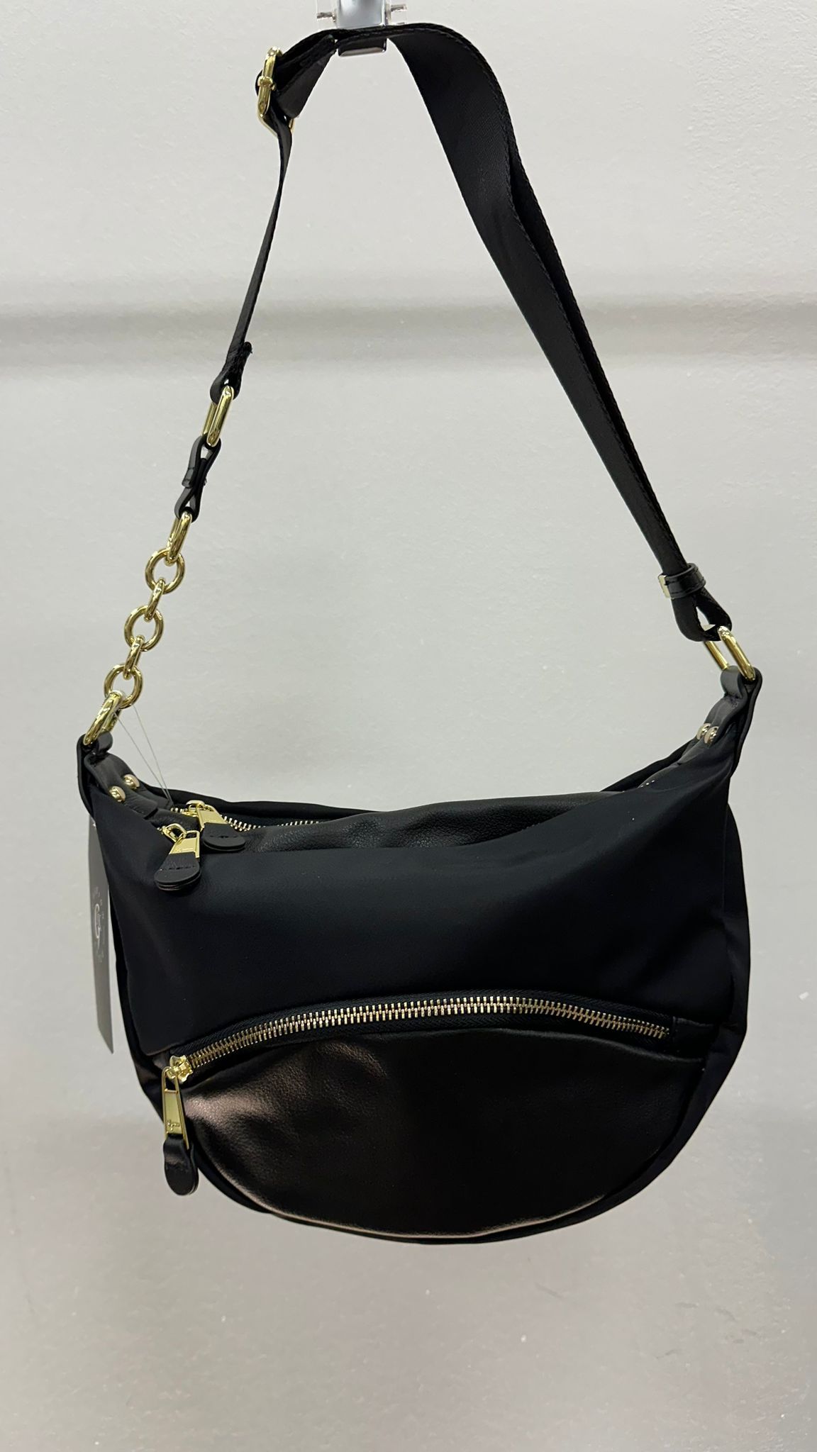 (D97)Black Bag