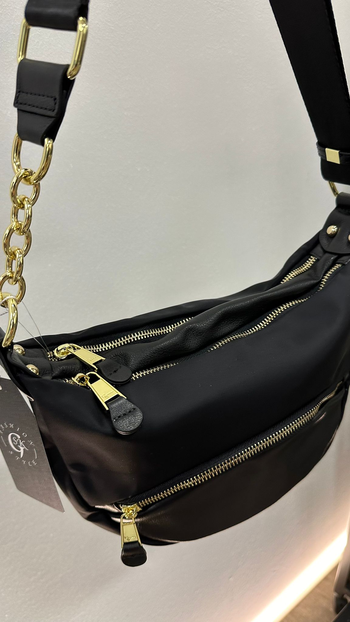 (D97)Black Bag