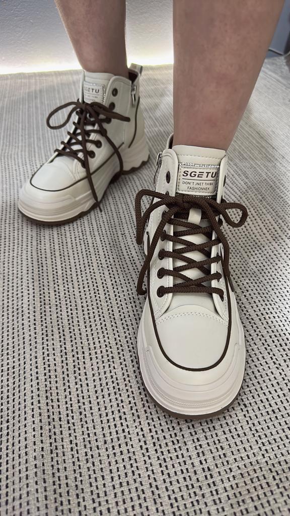 (D99)Sakura Shoe