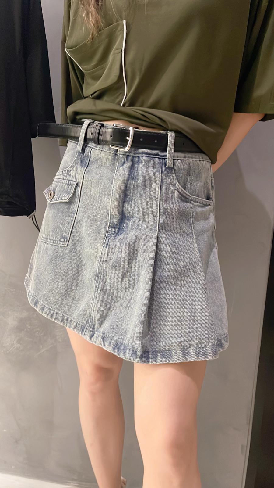 (D1632)Denim Shorts