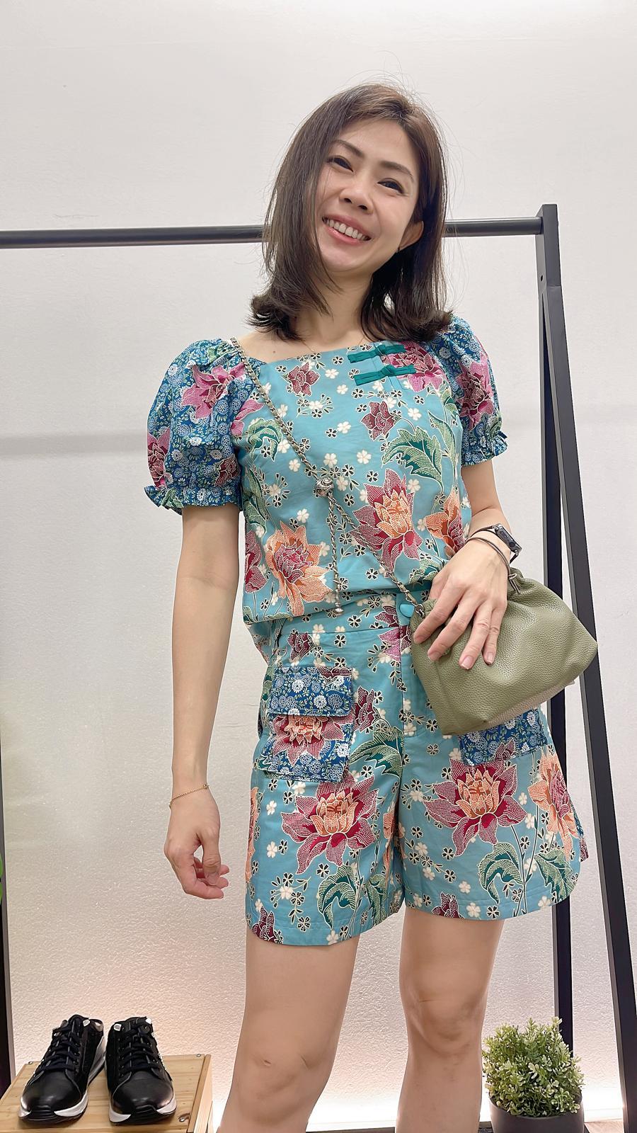 (D1867)Flower Shorts