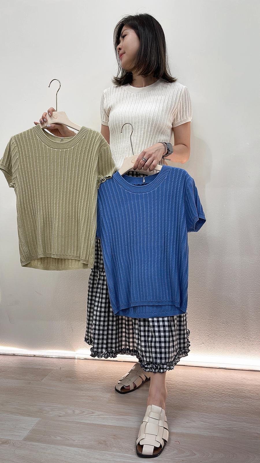 (D3667)Knitted Top