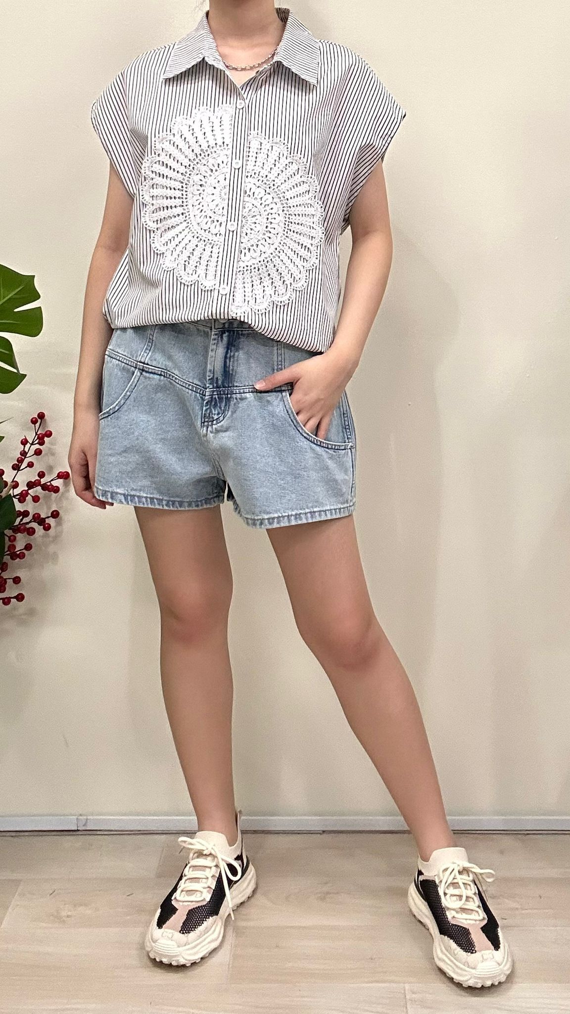 (D2057)Denim Shorts