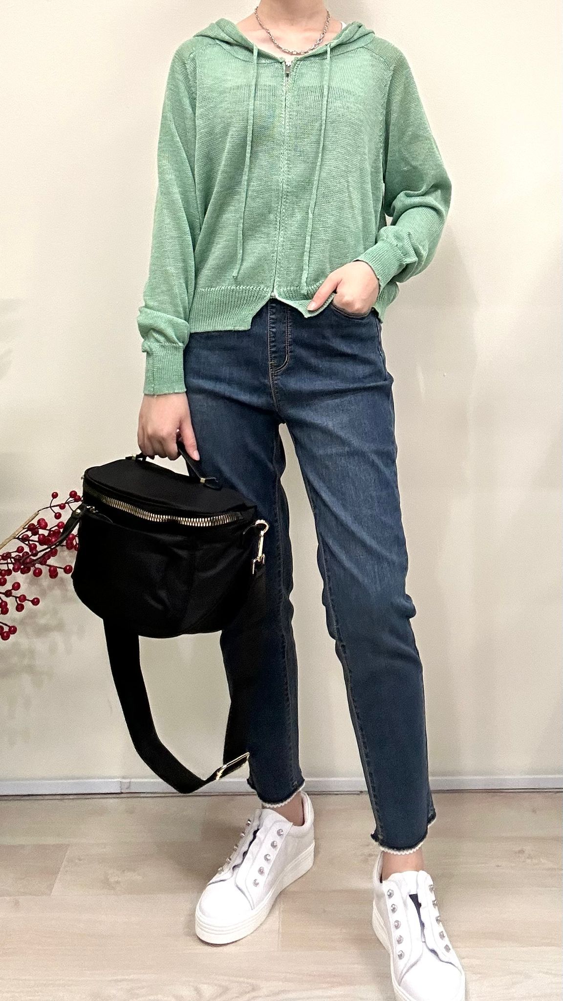 (D106) Knitted Jacket