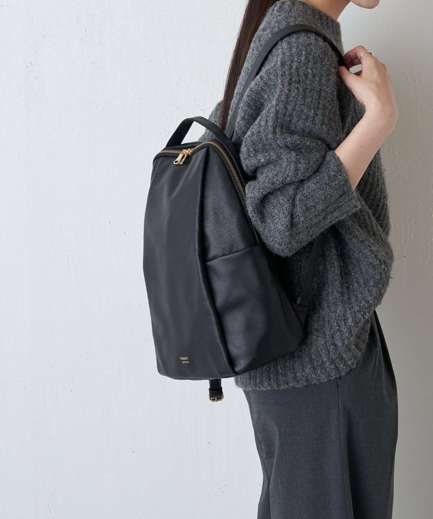 *4-6 WEEKS* (1373)Russet Leather backpack