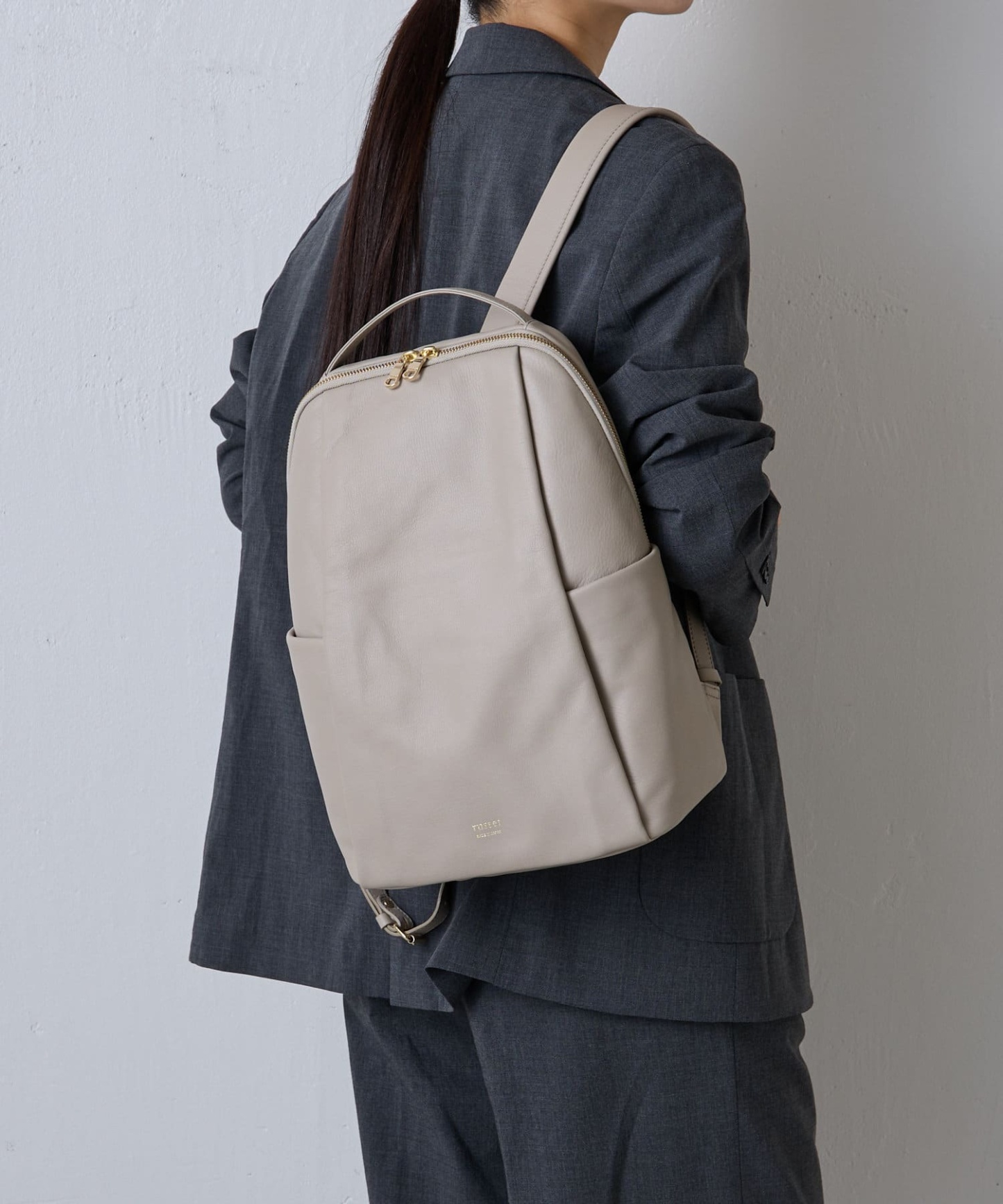 *4-6 WEEKS* (1373)Russet Leather backpack