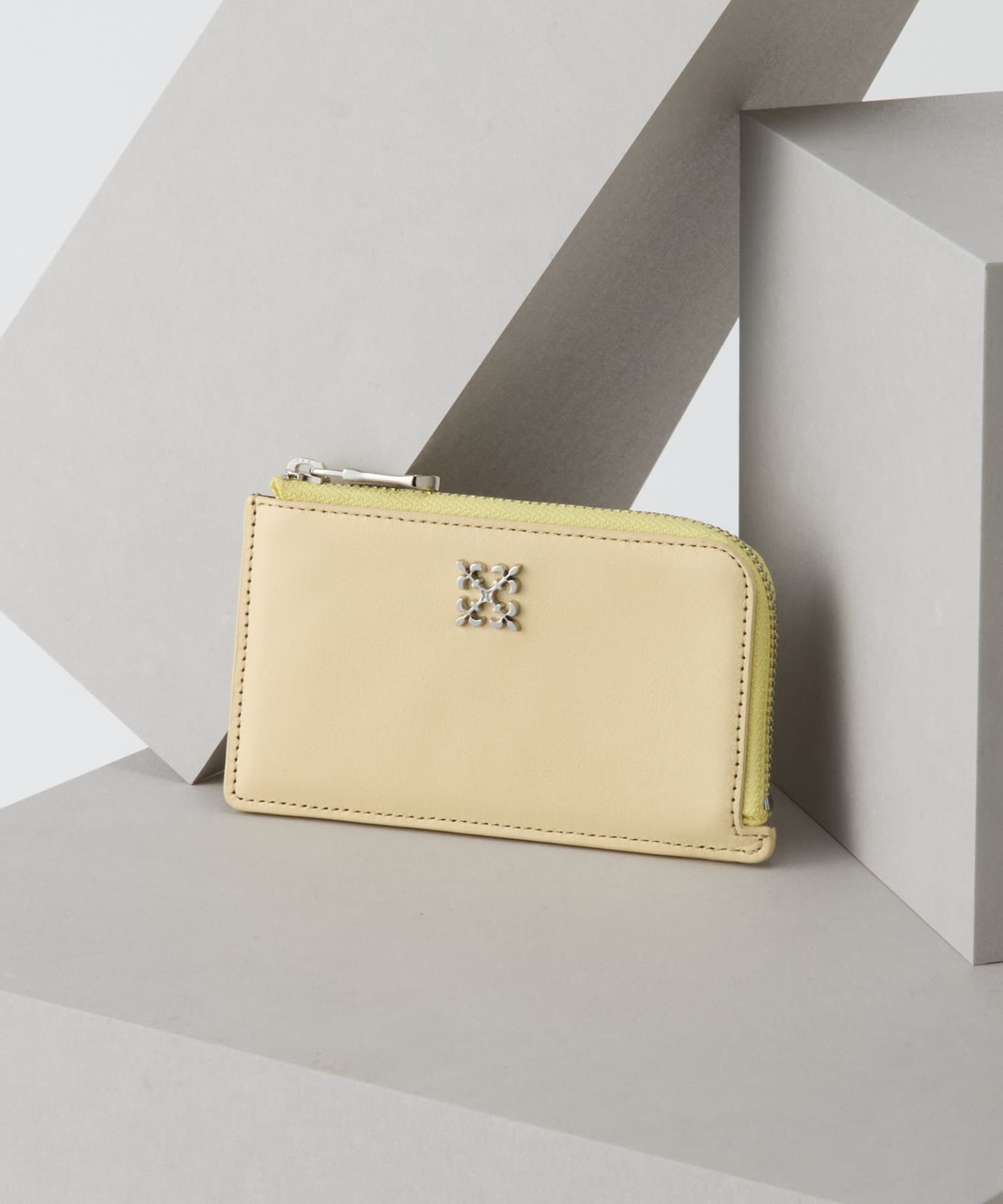 Russet Mini Monogram Plate Fragment Case 