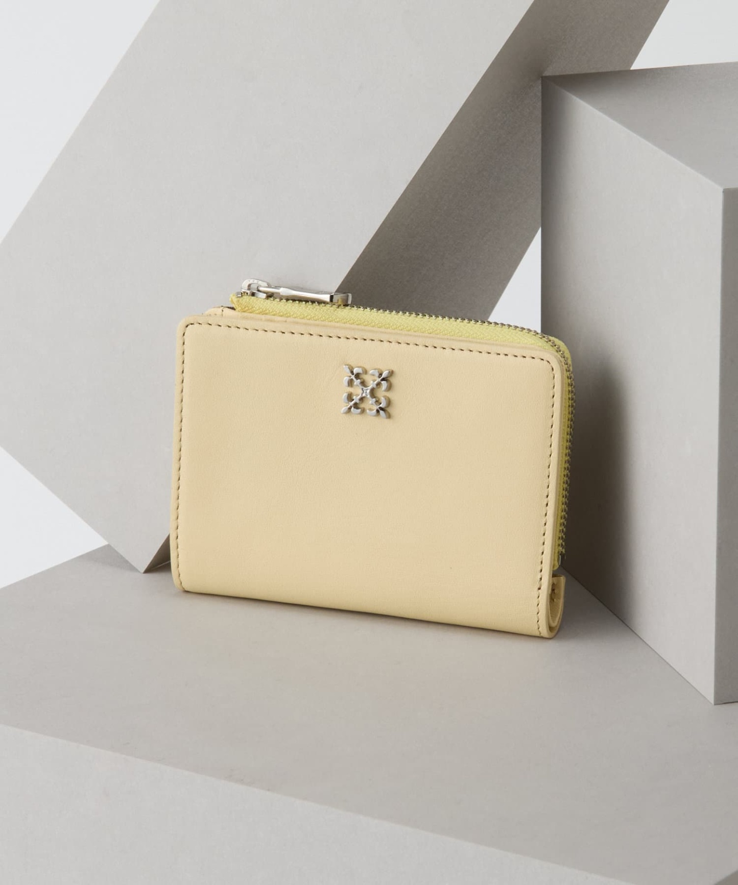 Russet Mini Monogram Plate Half Wallet