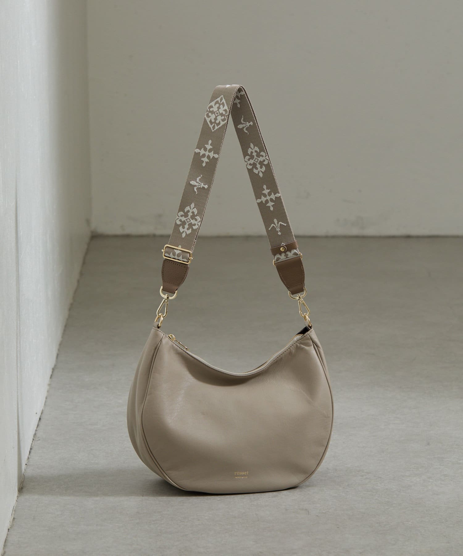 *4-6 WEEKS* (1447)Russet Soft leather 2-way shoulder bag