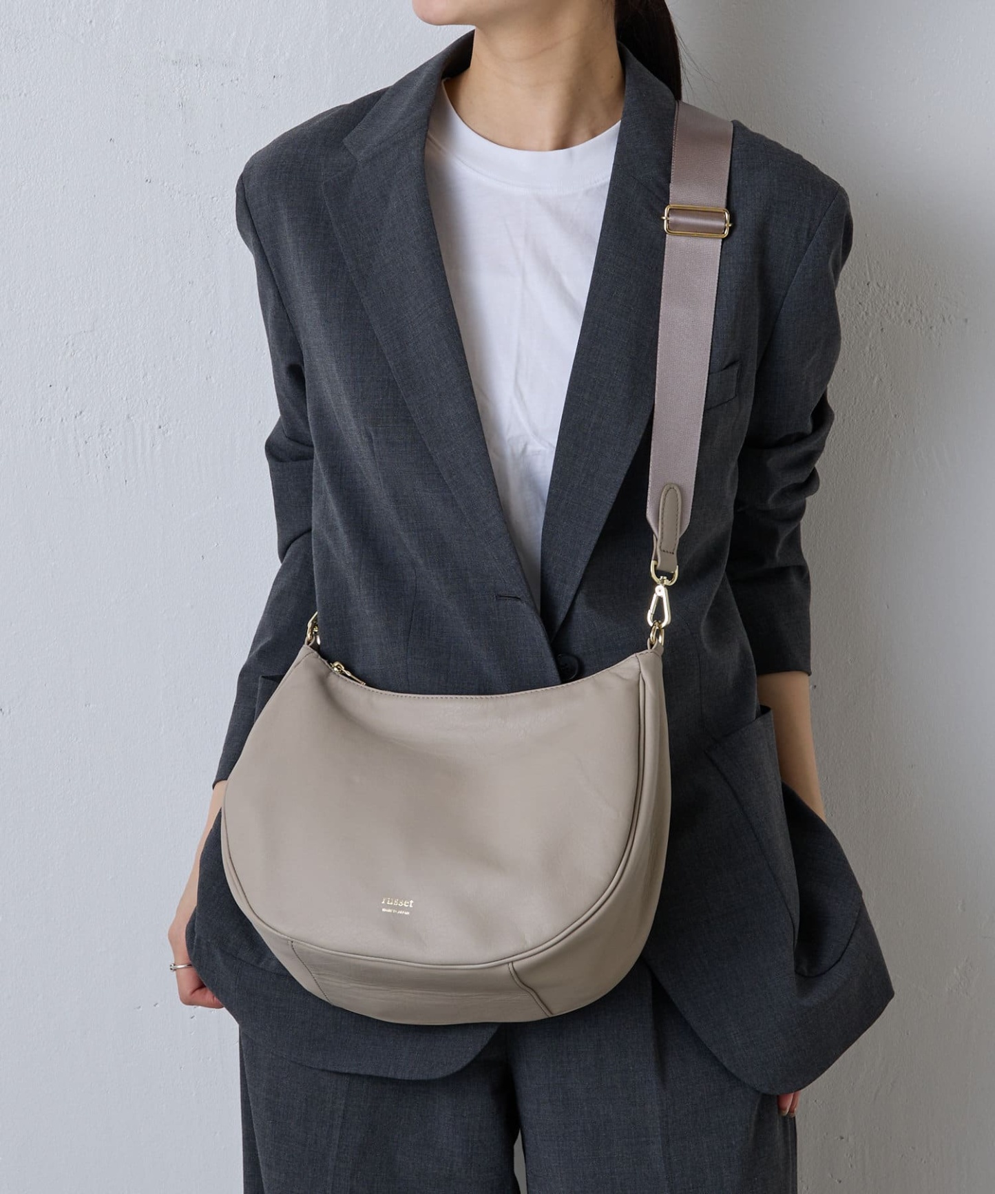 *4-6 WEEKS* (1447)Russet Soft leather 2-way shoulder bag
