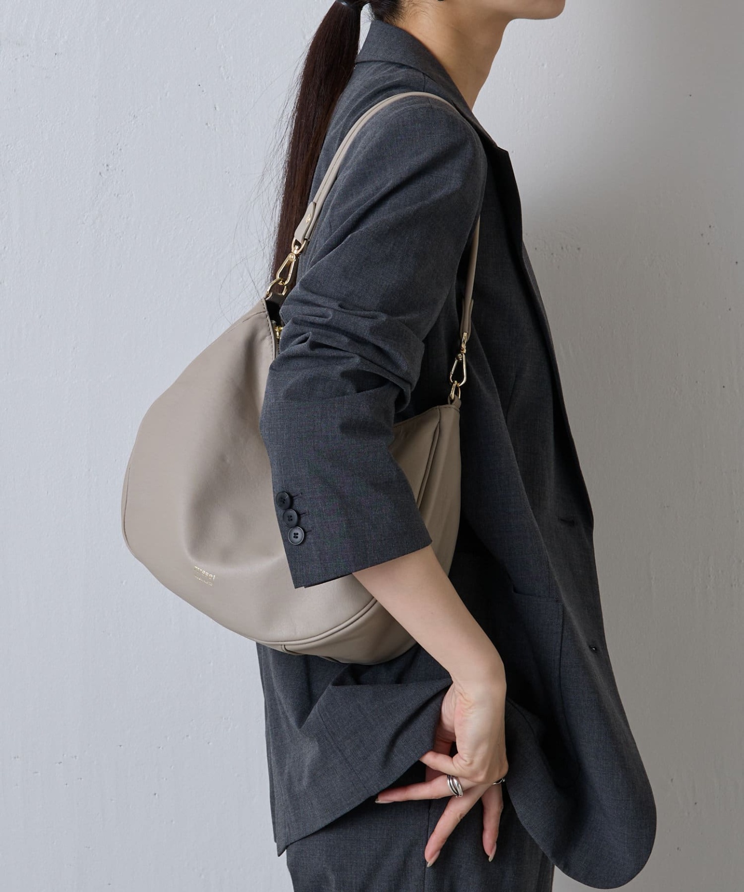 *4-6 WEEKS* (1447)Russet Soft leather 2-way shoulder bag
