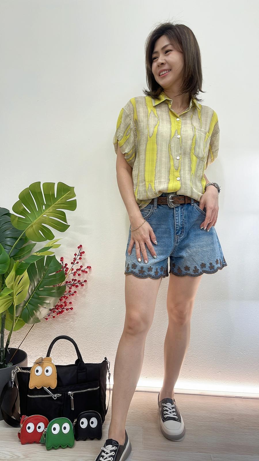 (D2129)Denim Shorts