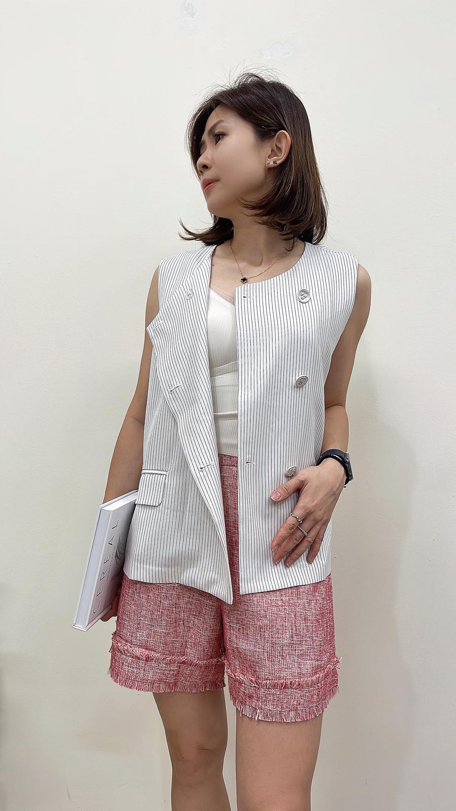 (D126)Striped Vest