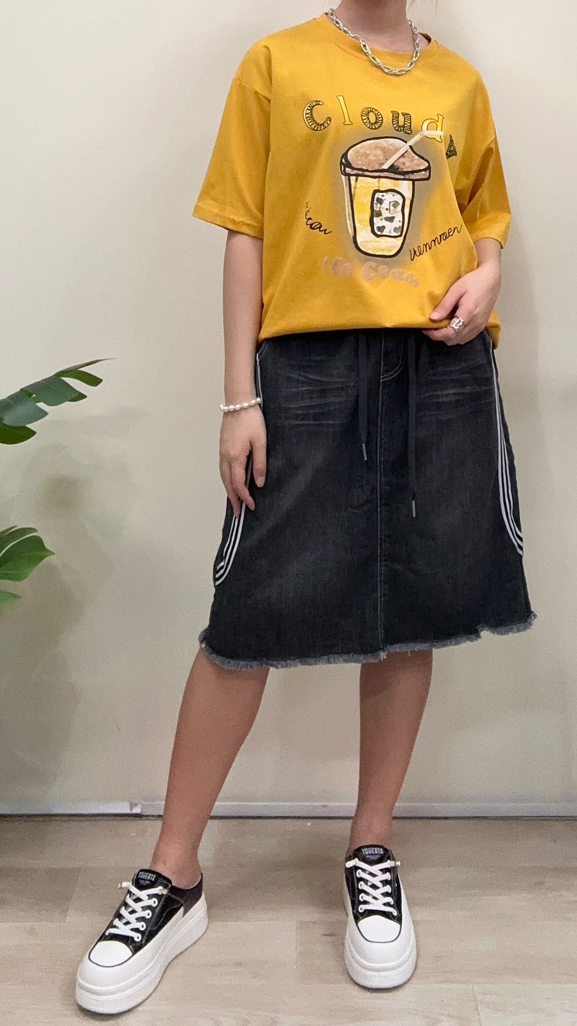 *OFFER* (D4557)Top