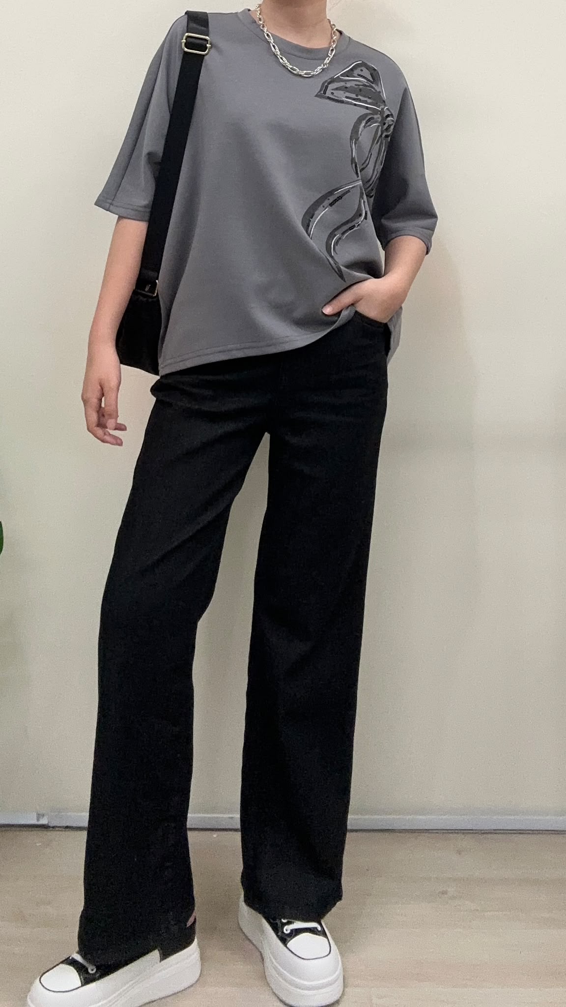 (D4589)Top