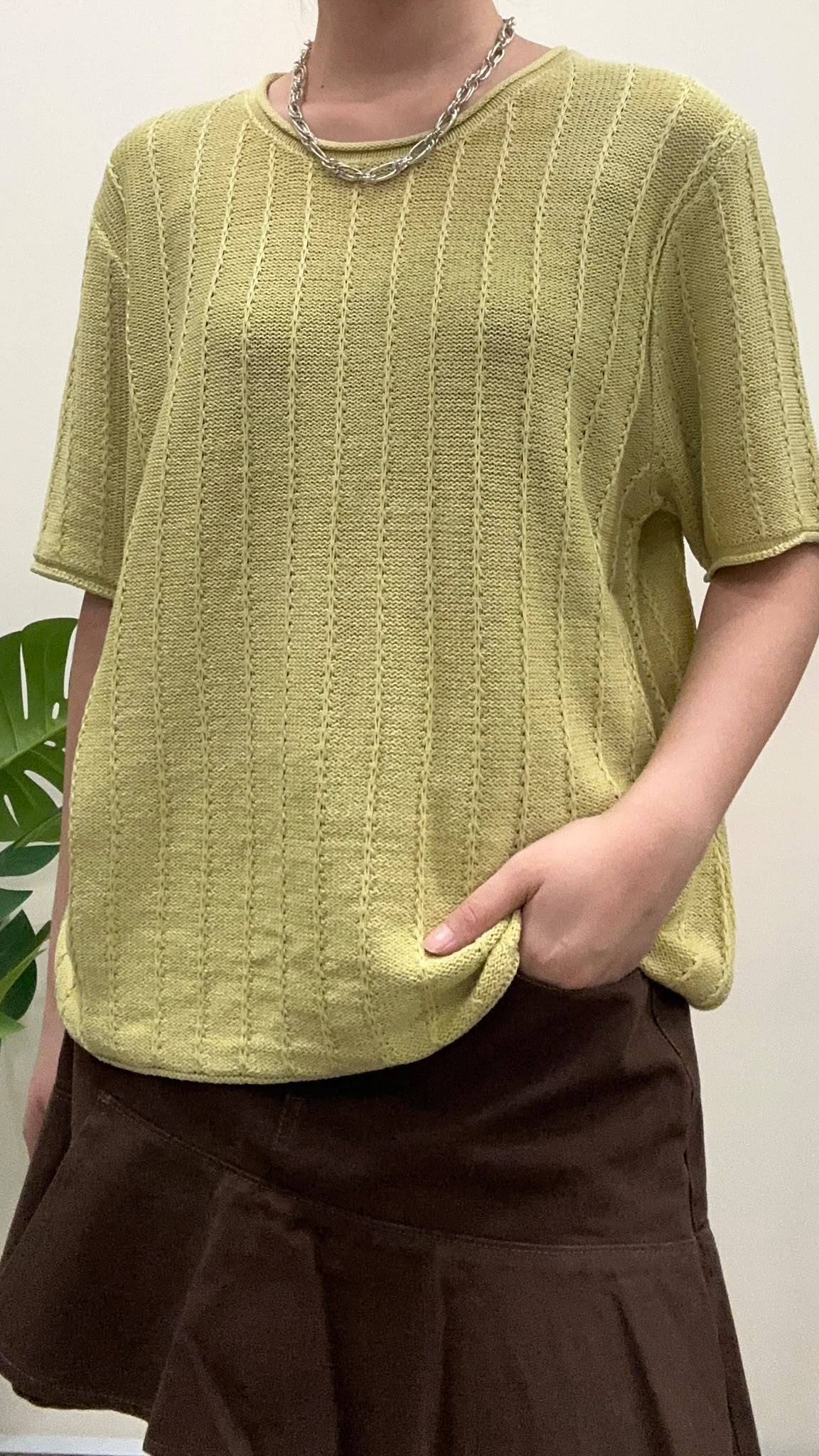 (D4704)Knitted Top