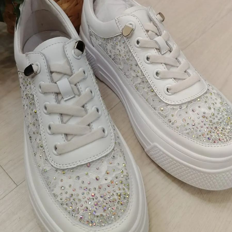 White Sakura Shoe(Design63)