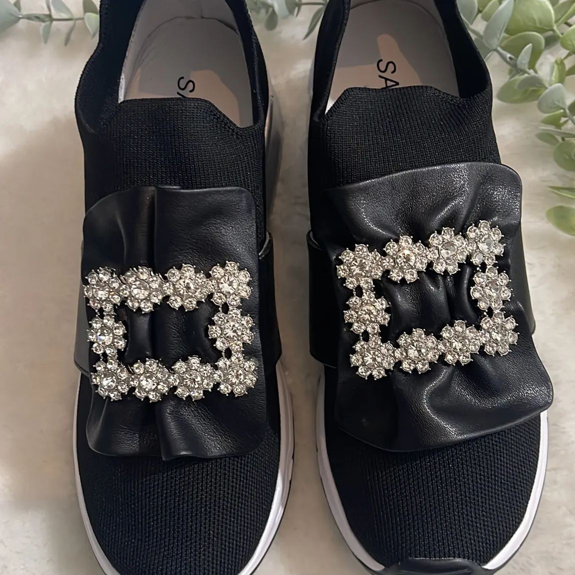 (D87)Sakura Shoes