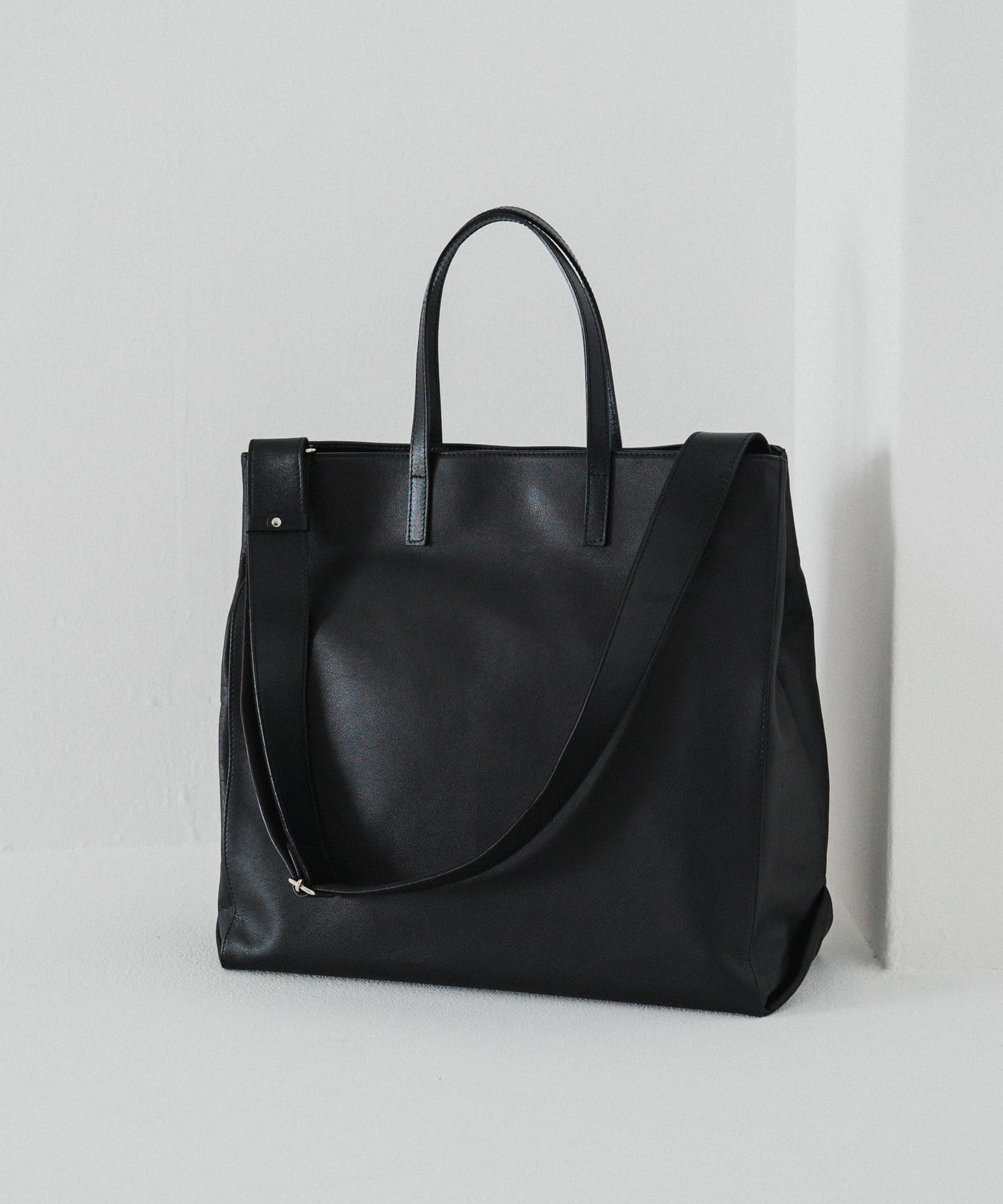 Russet Leather Big Tote