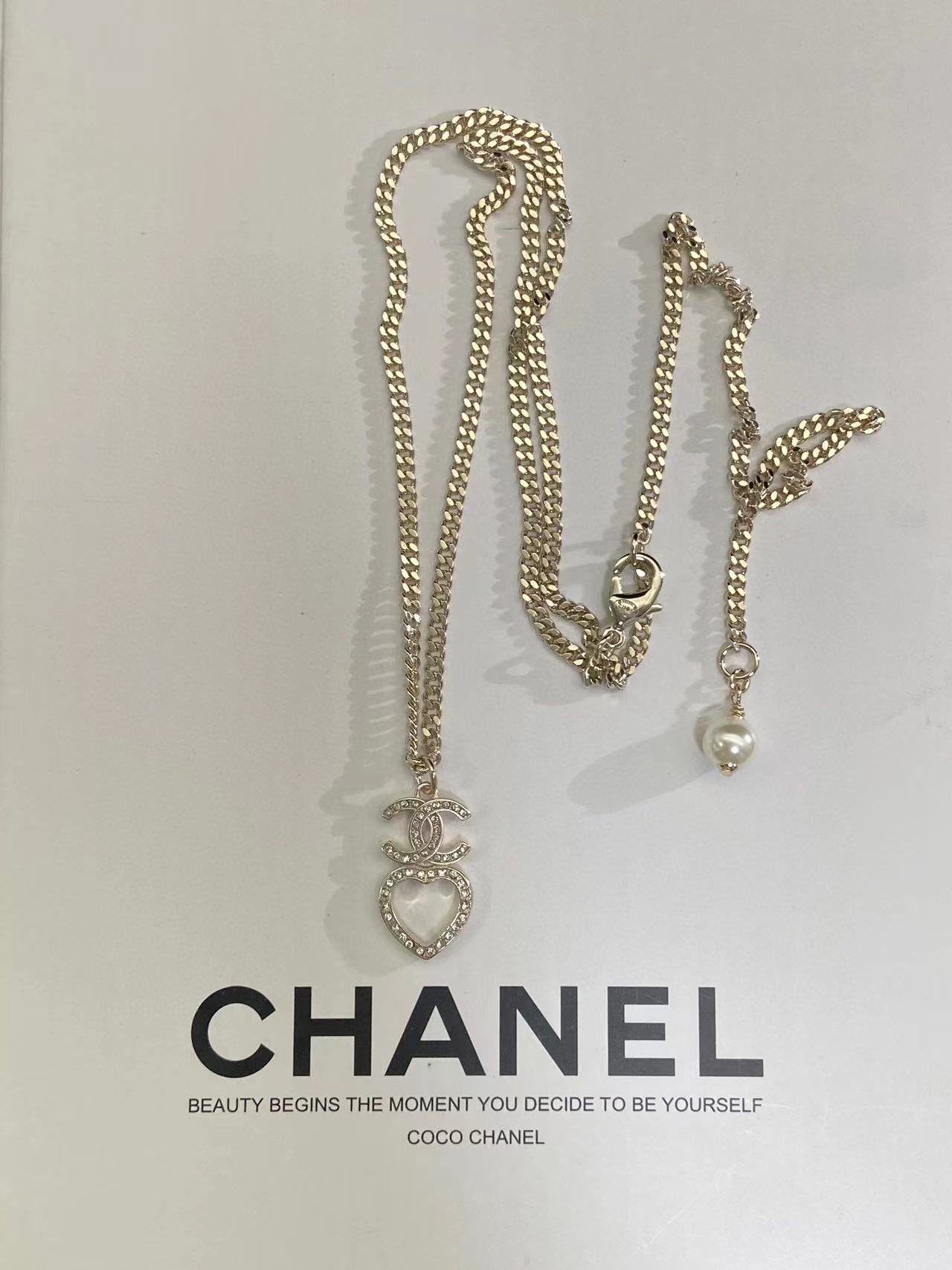 CHANE1 スター ダブル C ホローハート ネックレス【50％割引+送料無料】