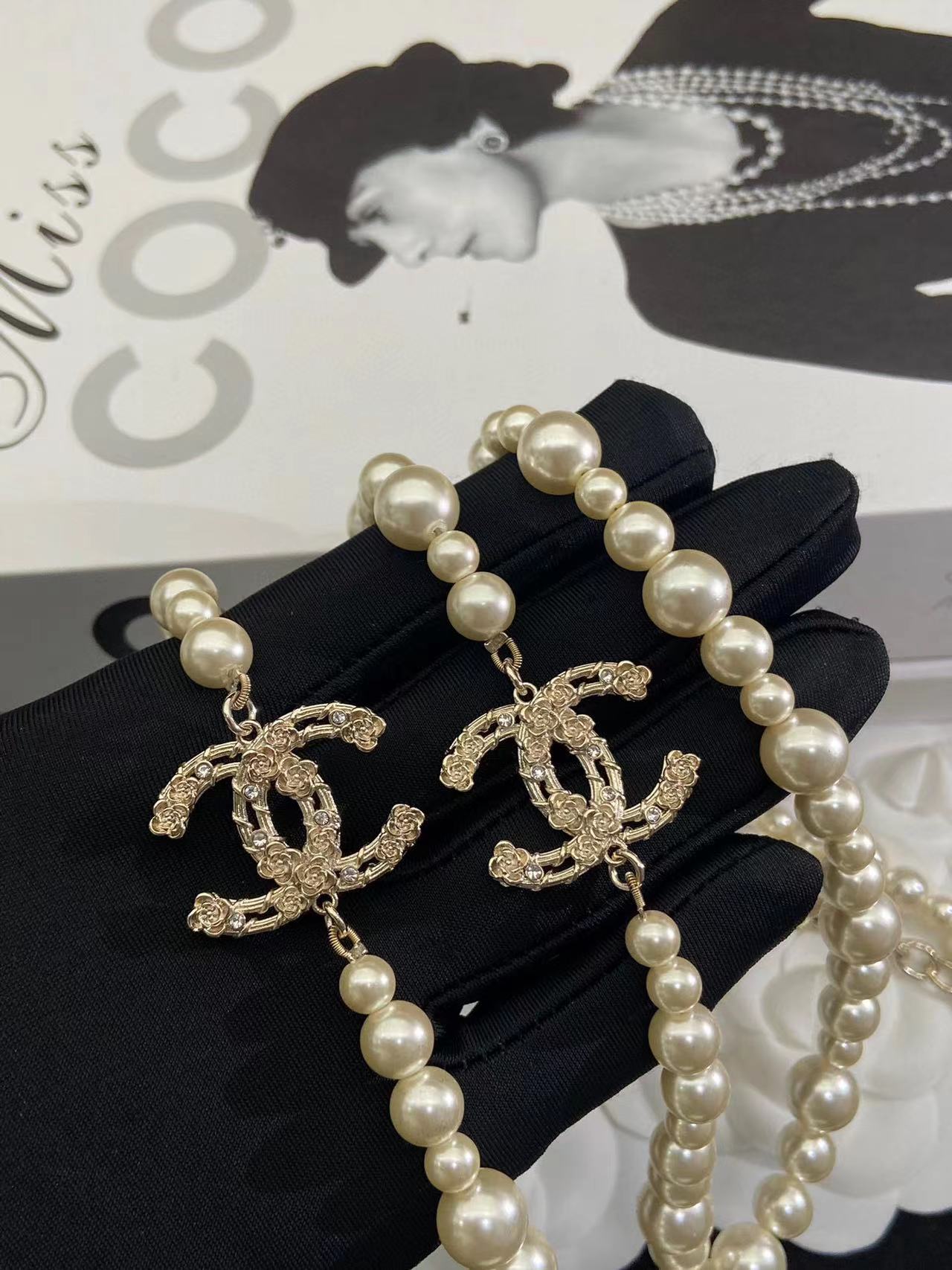 CHANE1 カメリア中空エンボスパールセーターチェーン【50％割引+送料無料】