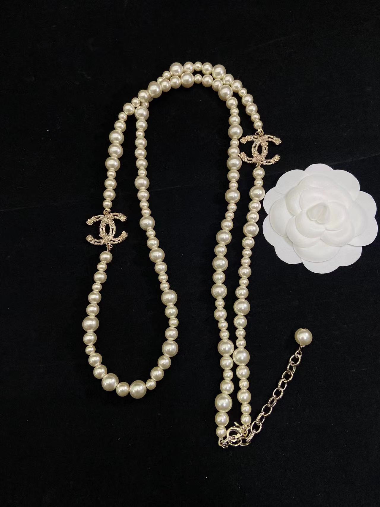 CHANE1 カメリア中空エンボスパールセーターチェーン【50％割引+送料無料】