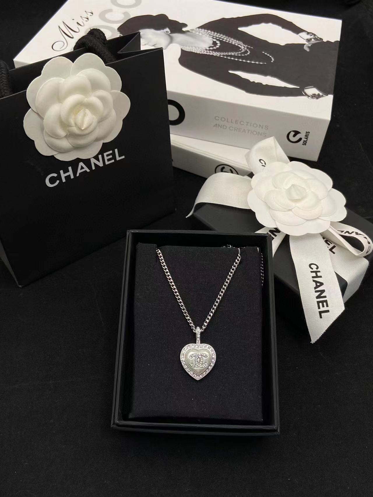 CHANE1 23B ラブネックレス【50％割引+送料無料】