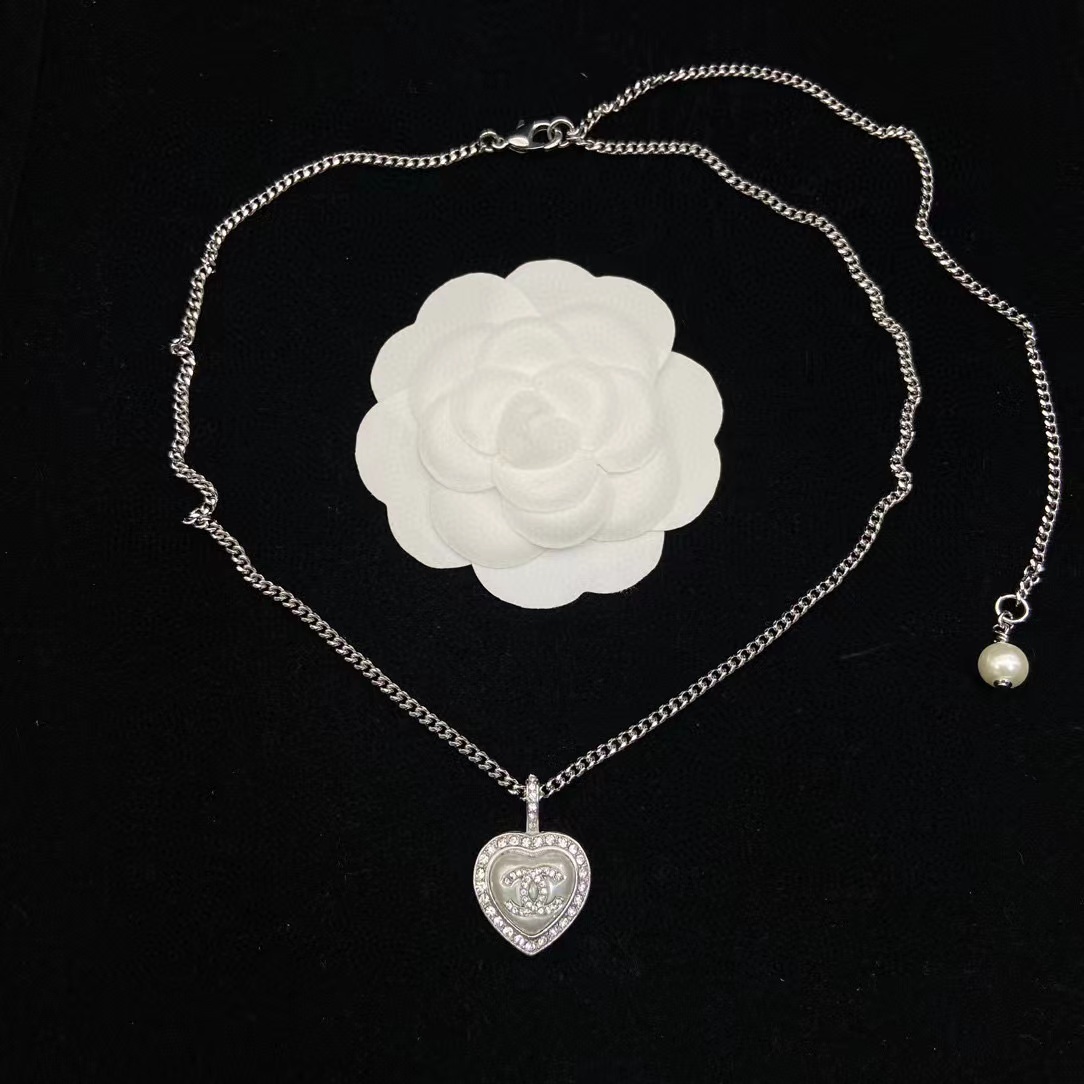 CHANE1 23B ラブネックレス【50％割引+送料無料】