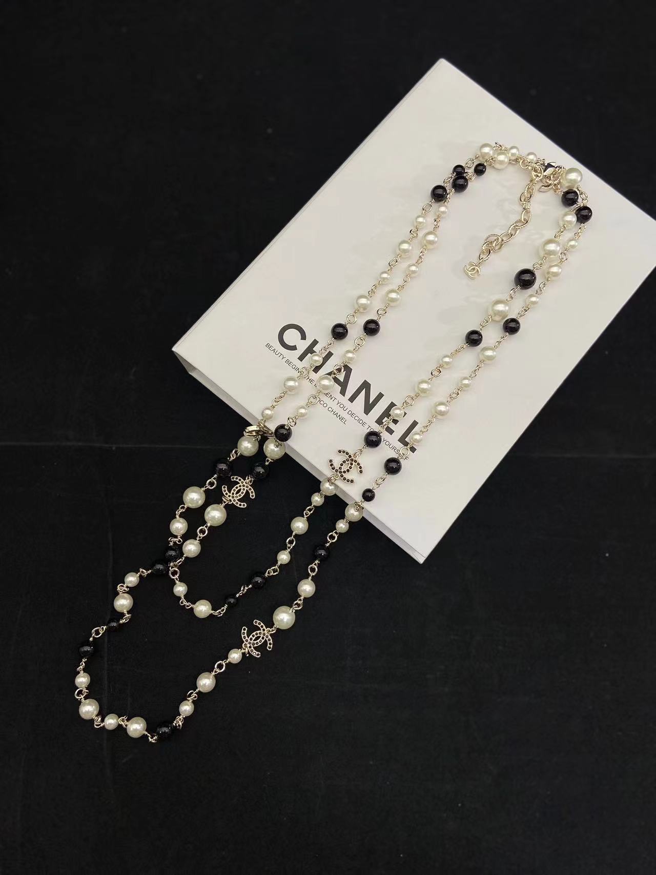 CHANE1 ダブル C 白黒パール セーター チェーン【50％割引+送料無料】
