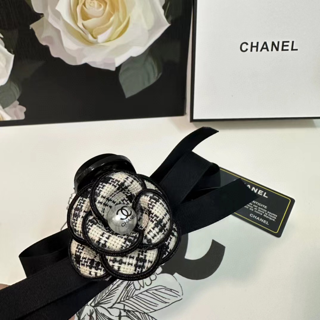 CHANE1 カメリア ヘアクリップ【50％割引+送料無料】