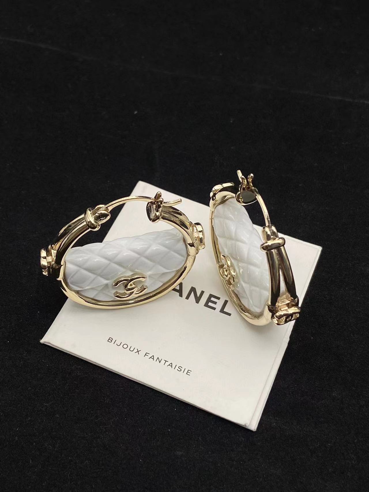 CHANE1 バッグピアス【50％割引+送料無料】