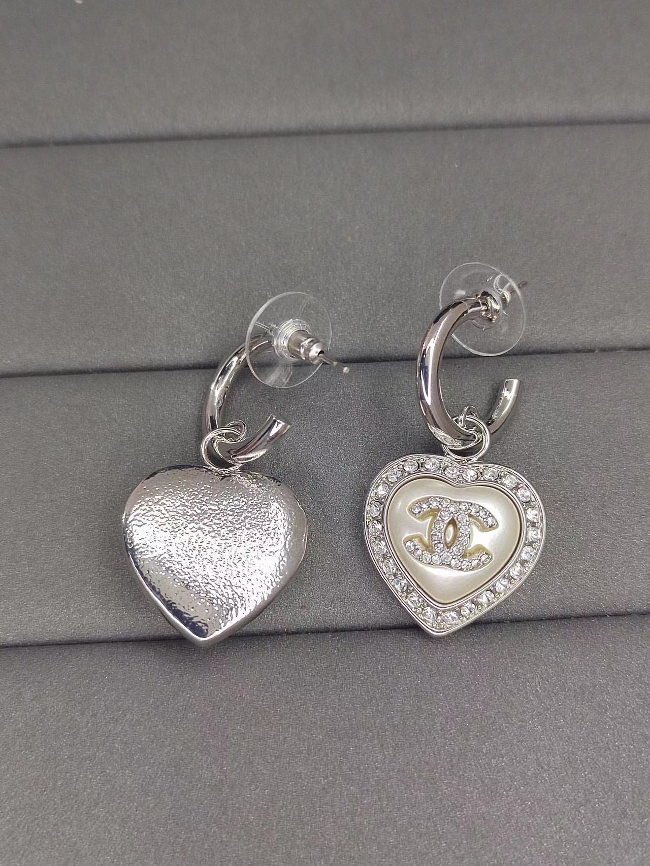CHANE1 ハートセット ダイヤモンド イヤリング【50％割引+送料無料】
