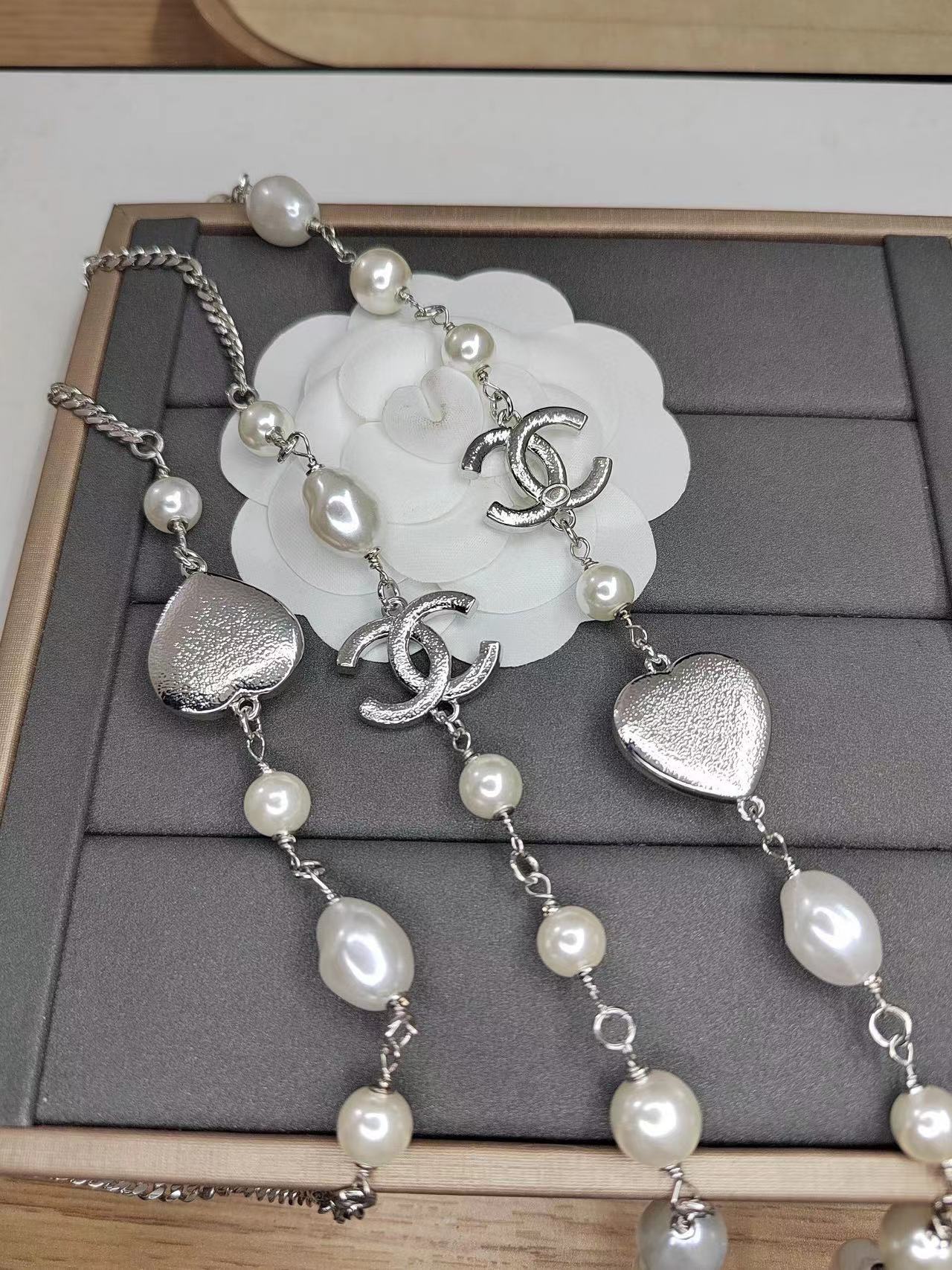 CHANE1 ダブル C ダイヤモンドがちりばめられたパール セーター チェーン【50％割引+送料無料】